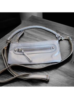 Hollywood Intuition by Jaye Hersh Silver Moto Wristlet/Clutch/Crossbody Bag